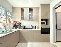 Thomson Garden Estate (D20), Terrace #496781241